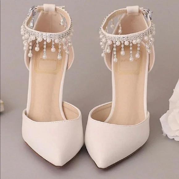 COPY - NWT Pointed Toe Pumps Shoes with Pearl 3.54”, MULTI SIZES AVAILABLE! Nev… - Picture 2 of 15